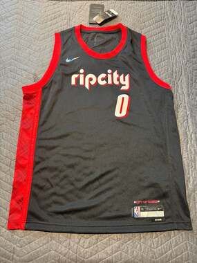 Damian Lillard Portland Trail Blazers Nike City Edition Swingman Jersey 2021 NBA